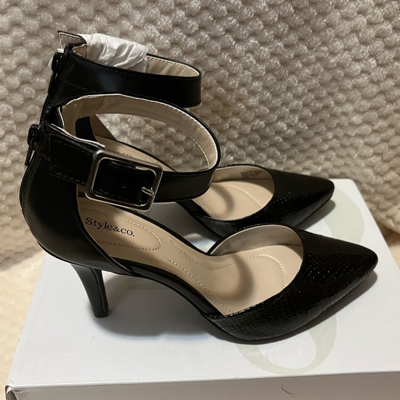 Style & Co. Shoes - STYLE & COMPANY MILOE2 ANKLE STRAP D-ORSAY PUMPS SIZE 8.5 NEW WITH BOX!